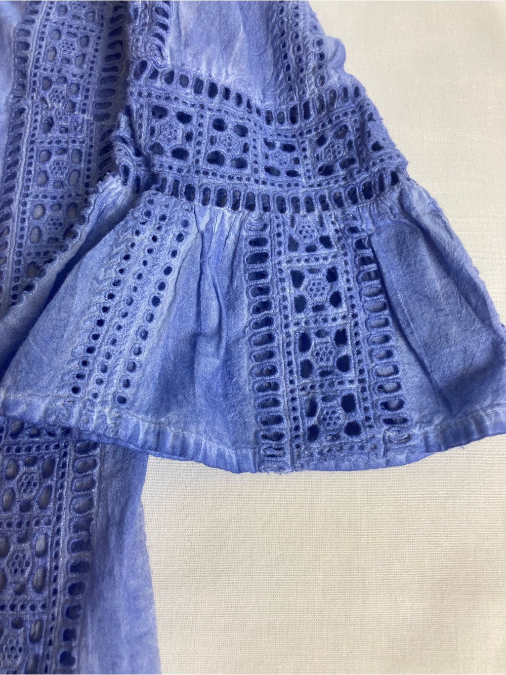 THML Cotton Eyelet Periwinkle Blue 3/4 Bell Sleeve Top Size XS - Picture 14 of 16